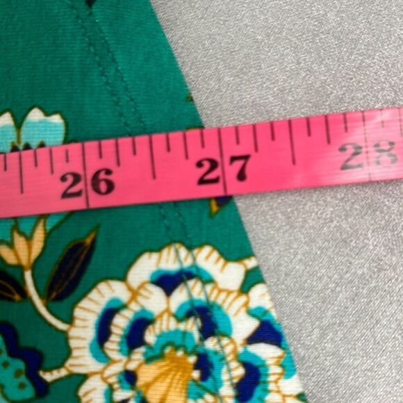 Daniel Rainn 2X Plus Sleeveless Blouse Green Floral Lace Accents Cutout NWOT - Picture 12 of 12